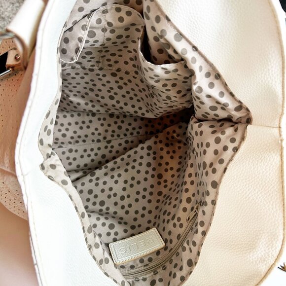 Relic Eyelet laser cut bag - Picture 2 of 7